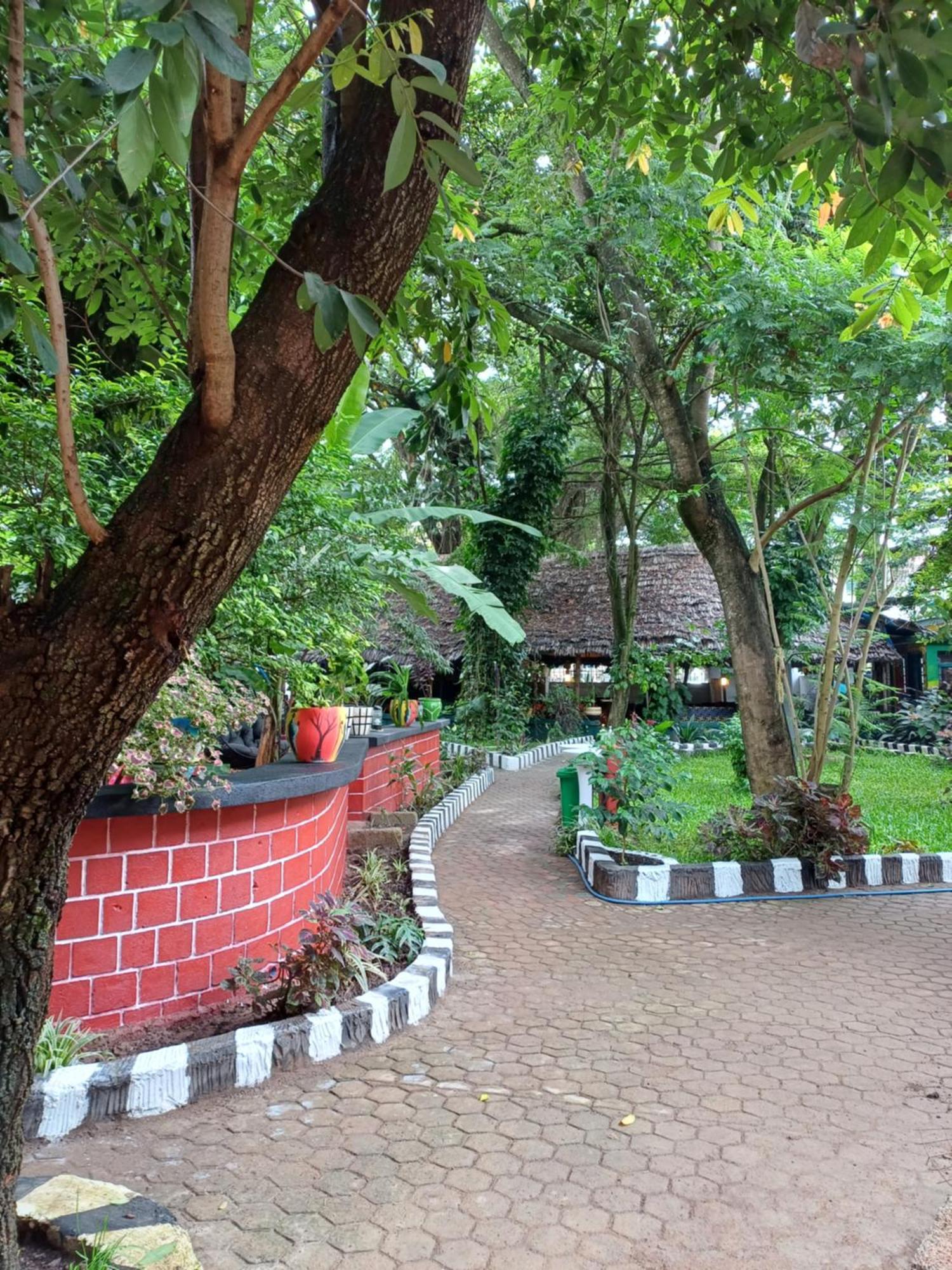 Green Garden Guest House 아루샤 외부 사진